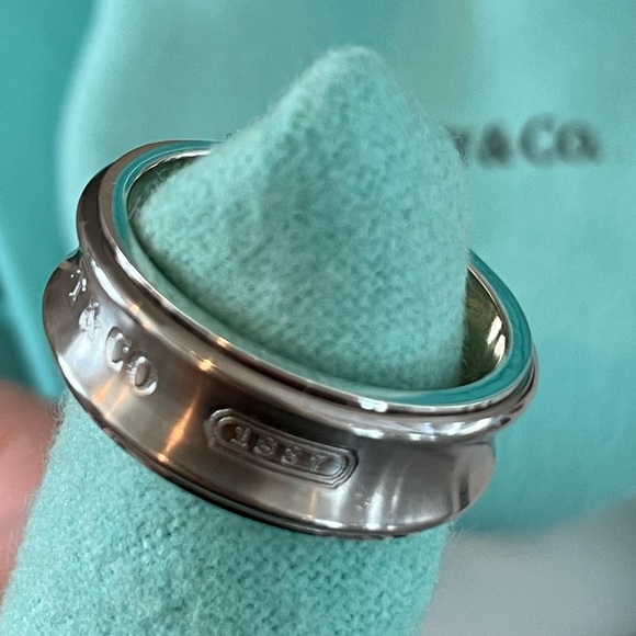 ❌SOLD ❌Tiffany & Co. Men’s Galaxy collection ring size 10 - Picture 3 of 8